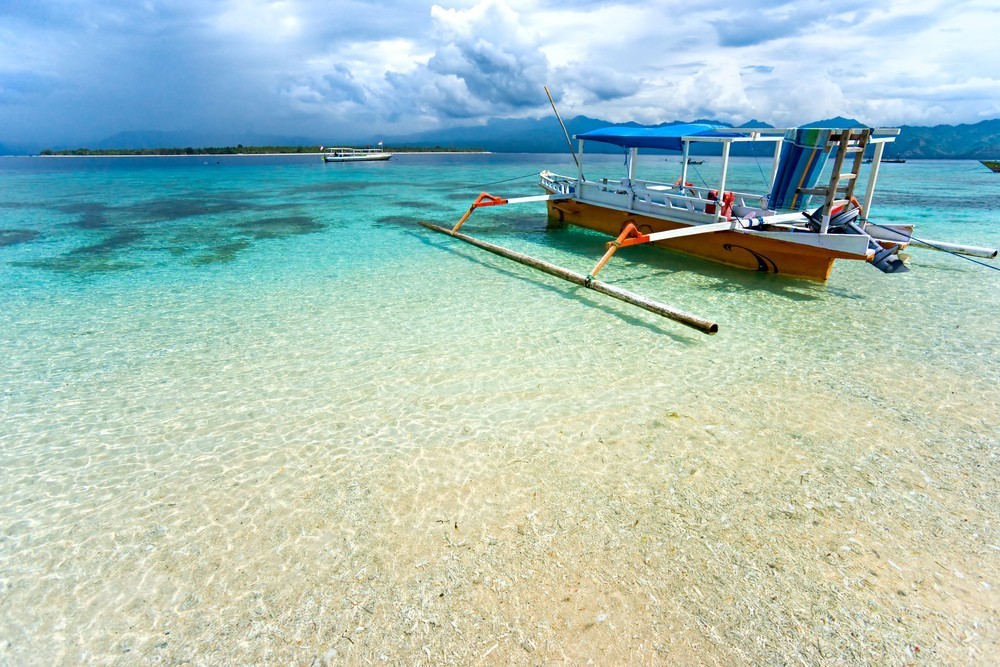 Gili Meno boat ocean view