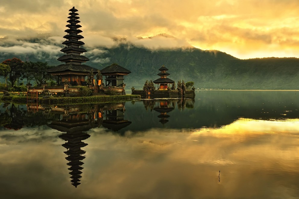 Book hotels and villas in Bali, Lombok, Lembongan and the Gili islands ...